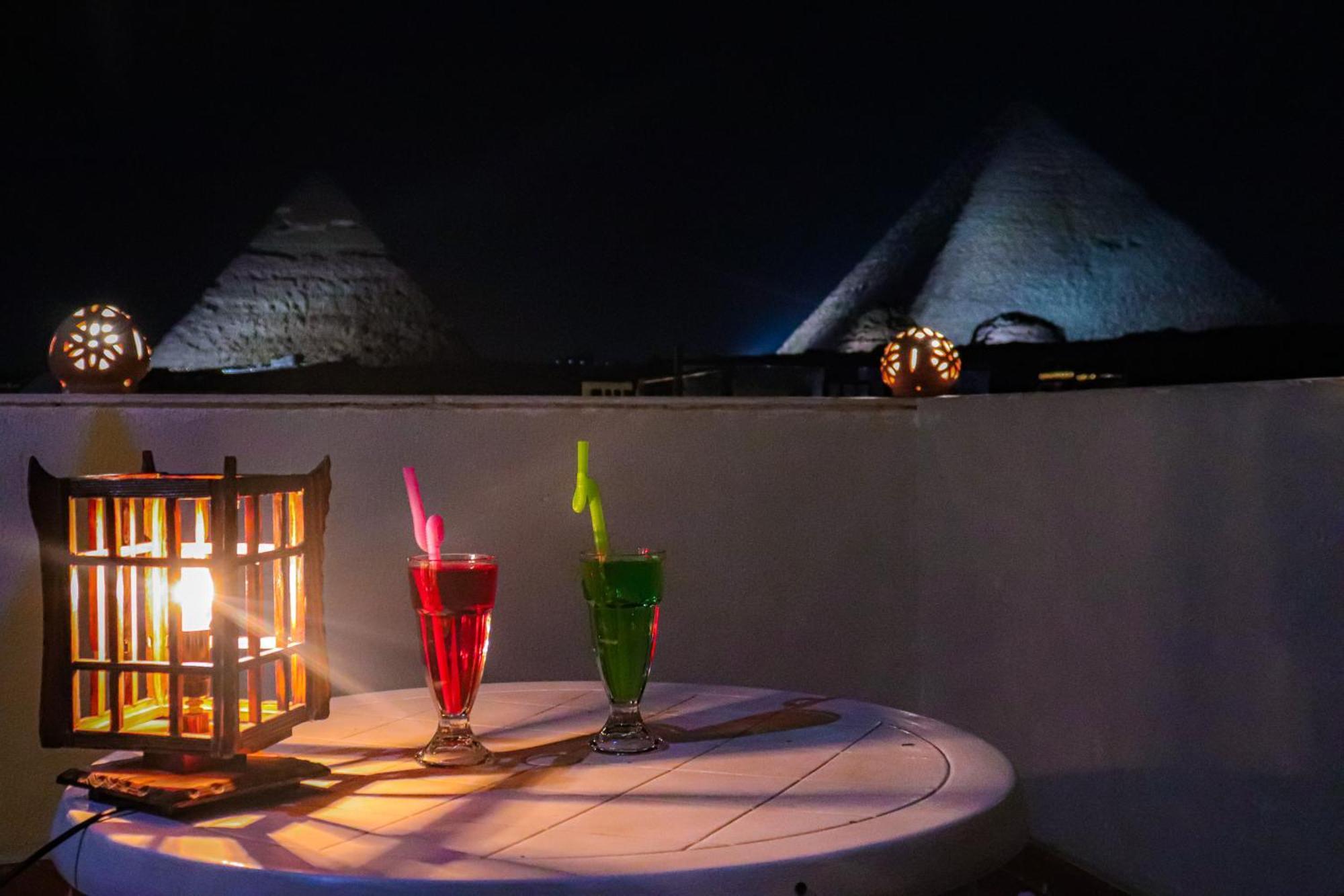 Golden Pyramids view Inn Kafret el-Gabal Exteriör bild